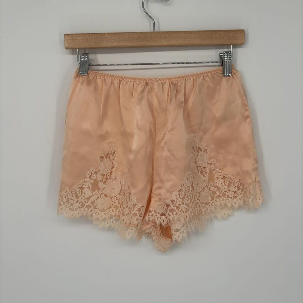 Doen Blush Silk Lace Trim Lounge Shorts